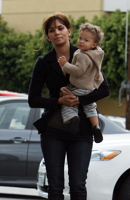 HALLE BERRY AND HER BEL BAMBINI