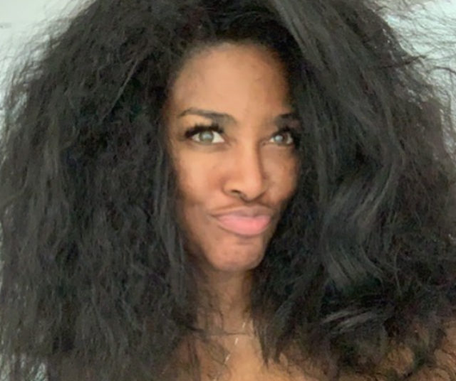 New Mom Kenya Moore Doesn T Have Time To Do Her Hair