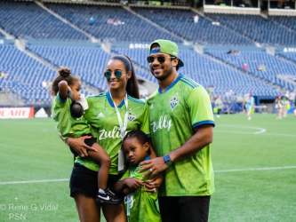 russell wilson children's jersey