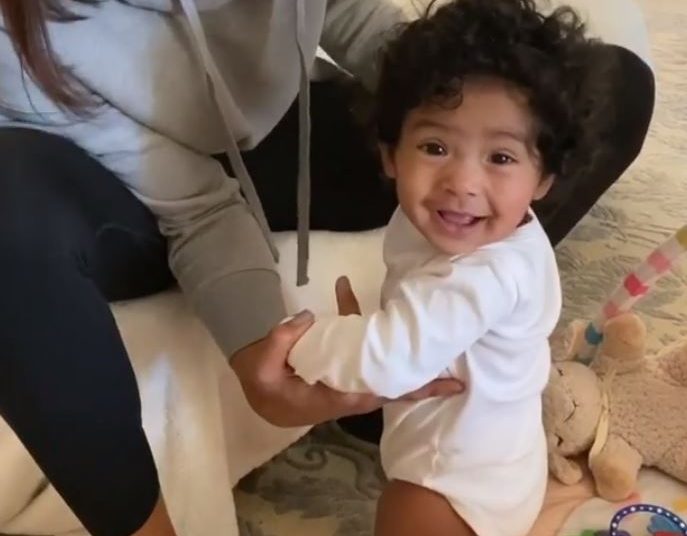 Kobe & Vanessa Bryant's Daughter Capri Adorably Takes First Steps
