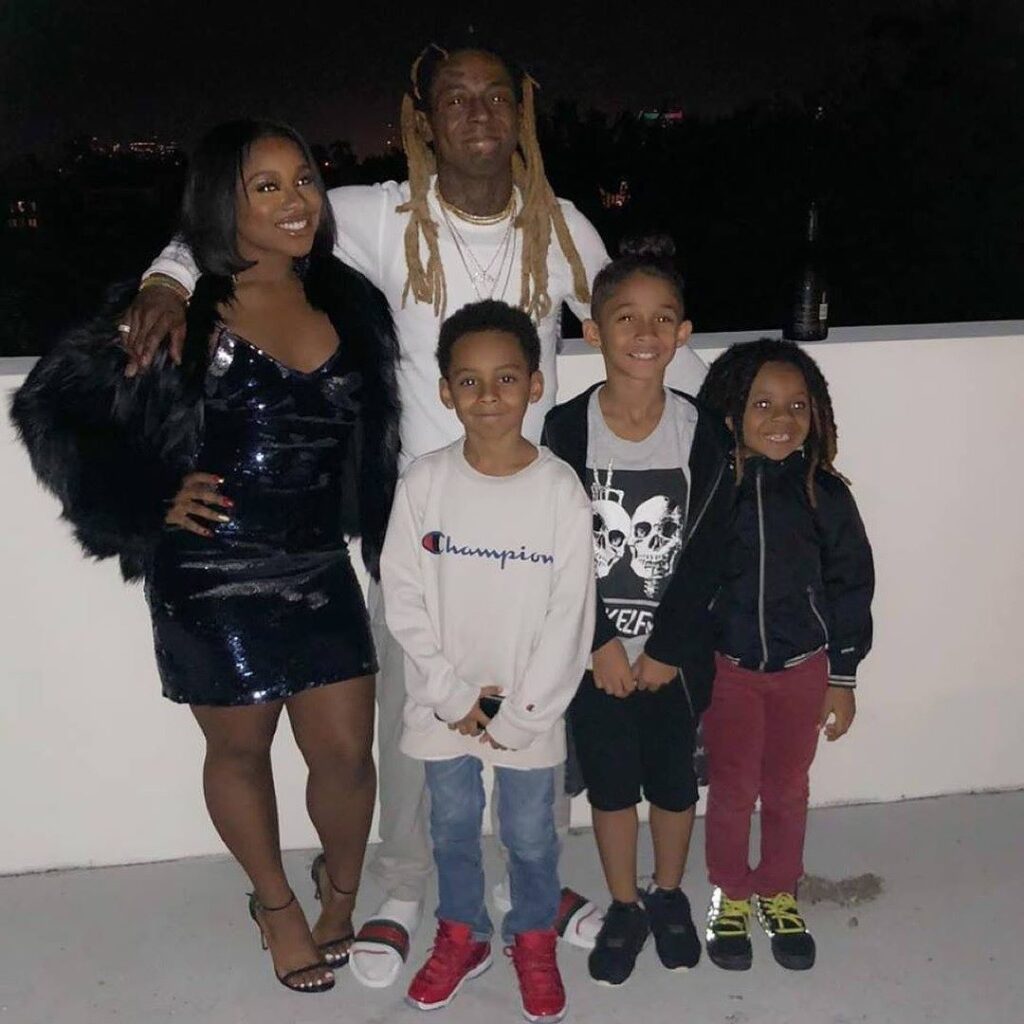 Lil Wayne Age 20 : Lil Wayne Net Worth 2021 Age Height Weight Wife Kids ...
