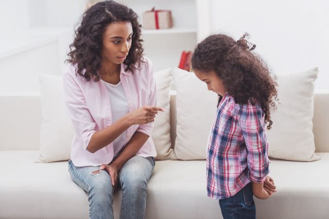 HERE ARE FIVE REASONS WHY YELLING AT YOUR KIDS DOESN’T WORK HERE ARE FIVE REASONS WHY YELLING AT YOUR KIDS DOESN’T WORK