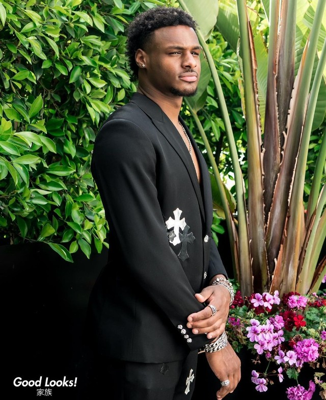 BRONNY JAMES HEADS OFF TO SENIOR PROM IN STYLE - Internewscast