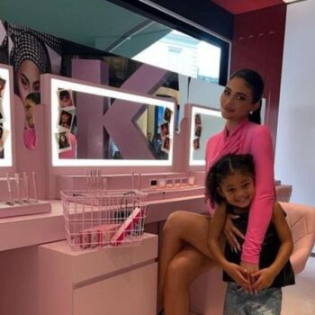IT MEANS A LOT TO KYLIE JENNER TO BRING FIVE-YEAR-OLD DAUGHTER WITH HER TO WORK