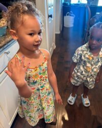 'MY WIFE AND KIDS STAR' PARKER MCKENNA POSEY POSES IT UP WITH HER MINI-ME