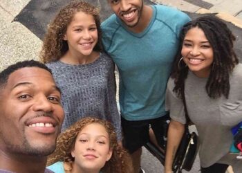 Michael Strahan and kids. MICHAEL STRAHAN INSTAGRAM