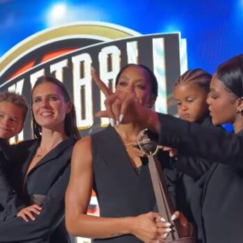 CANDACE PARKER SHARES SWEET MESSAGE TO HER WIFE AND KIDS DURING HALL OF FAME SPEECH